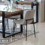 كروستا كرسي رمادي وودي