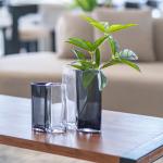 فازة ابيض واسود وودي