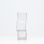 فازة زجاجية صغيرة وودي