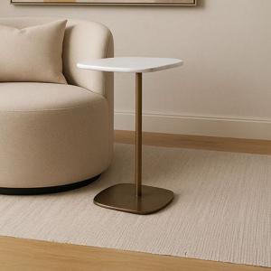 سبيندر طاولة خدمة بقاعدة باللون النحاسي المعتق وودي - رخام-أبيض